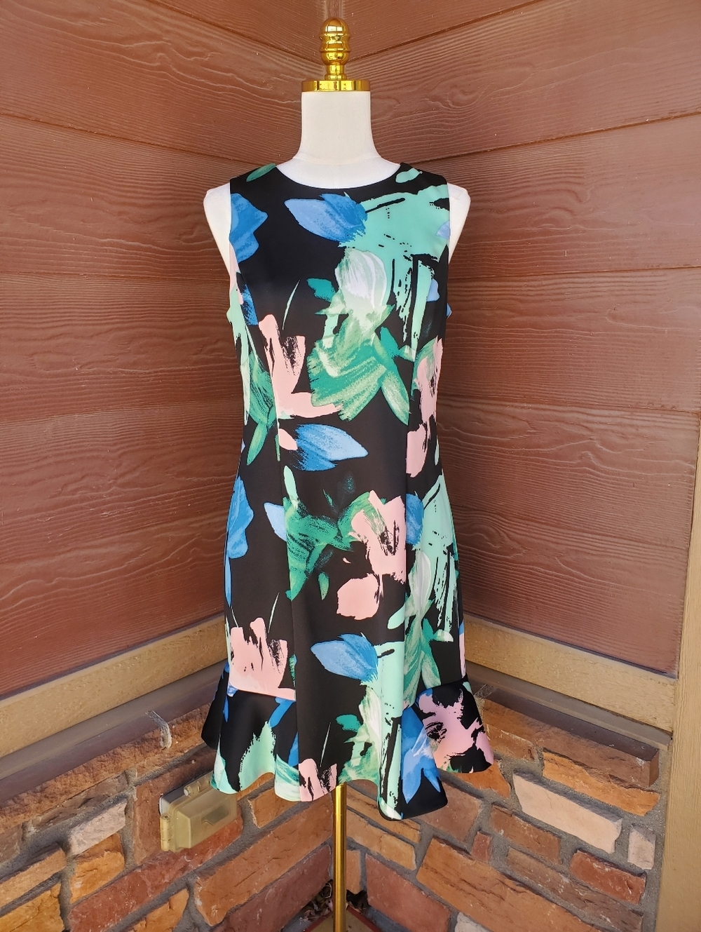 Vince Camuto Floral Scuba Ruffle Sleeveless Sheath Mini Dress Women's Size 10 - Picture 2 of 16